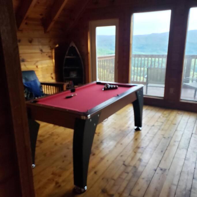 Villa Yogi'S Den: Breathtaking Views! 3 Min To Dollywood, On 1 Acre! Sevierville Esterno foto