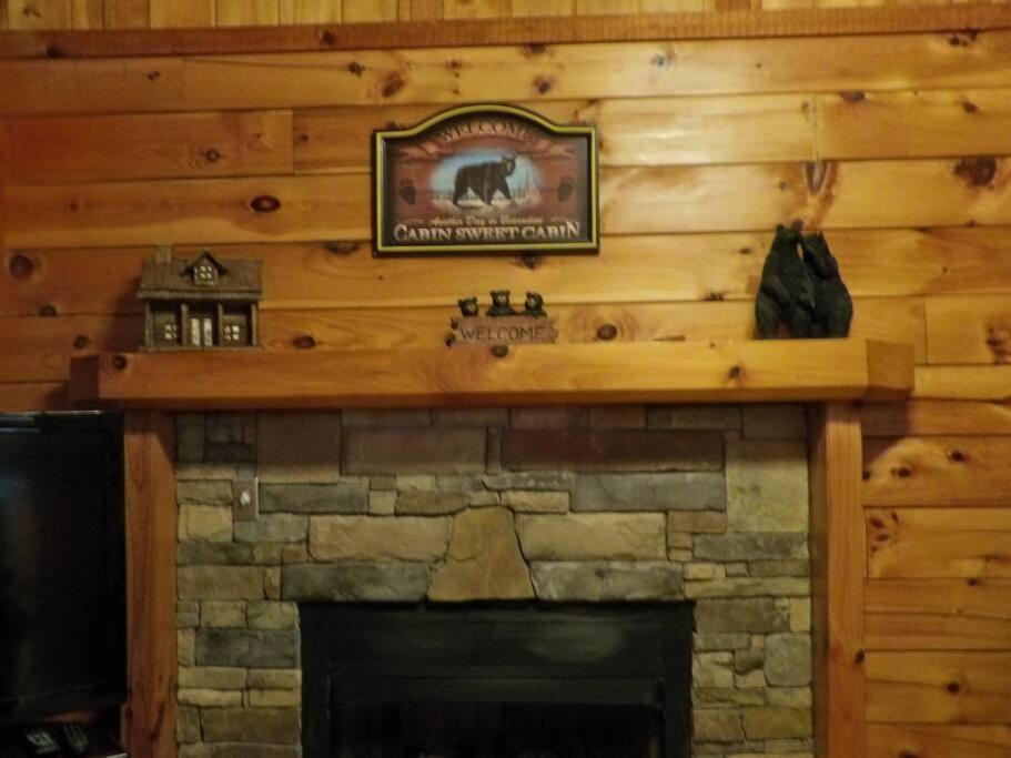 Villa Yogi'S Den: Breathtaking Views! 3 Min To Dollywood, On 1 Acre! Sevierville Esterno foto